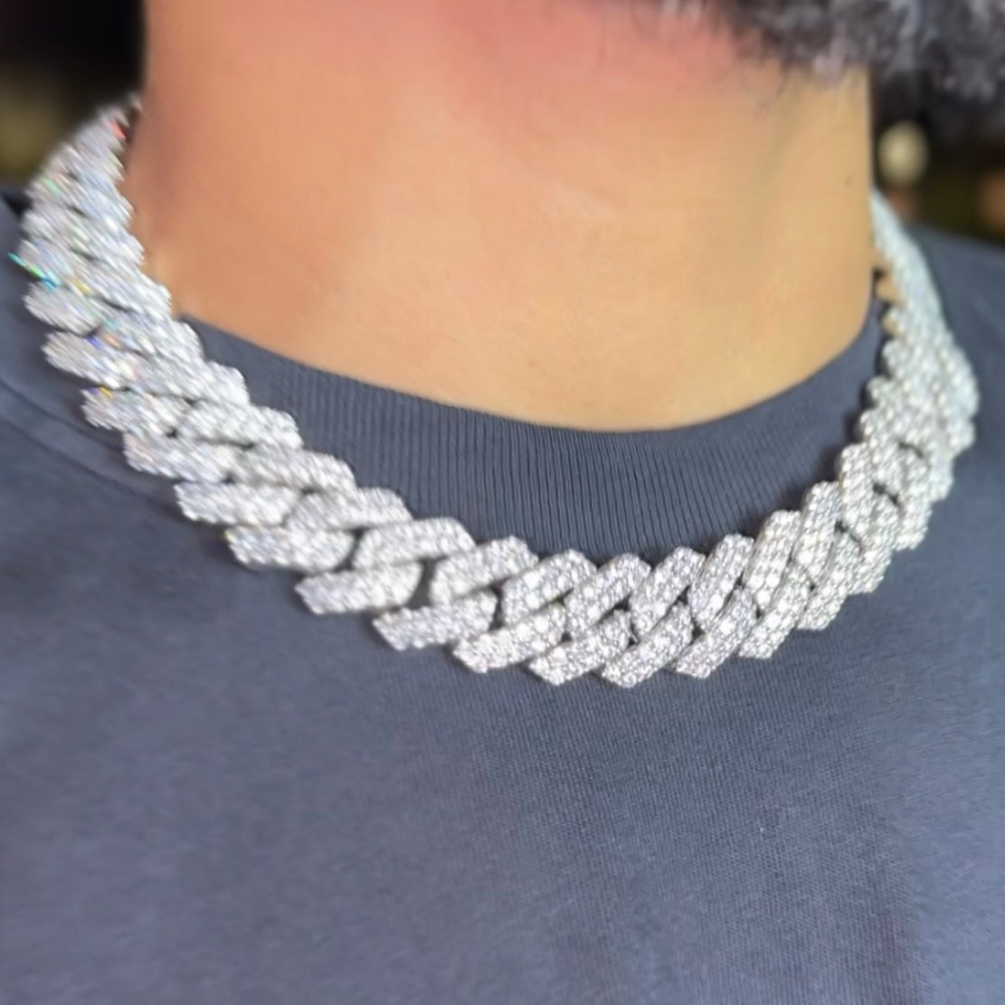19MM Prong Set Cuban Link (2 Row)